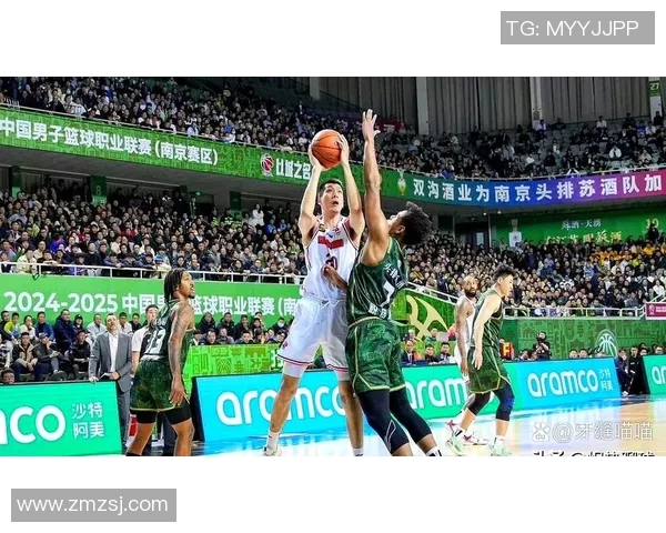 广东男篮季后赛布局显现全力争取杜锋带队进四强挑战同曦队 广东男篮季后赛布局显现全力争取杜锋带队进四强挑战同曦队